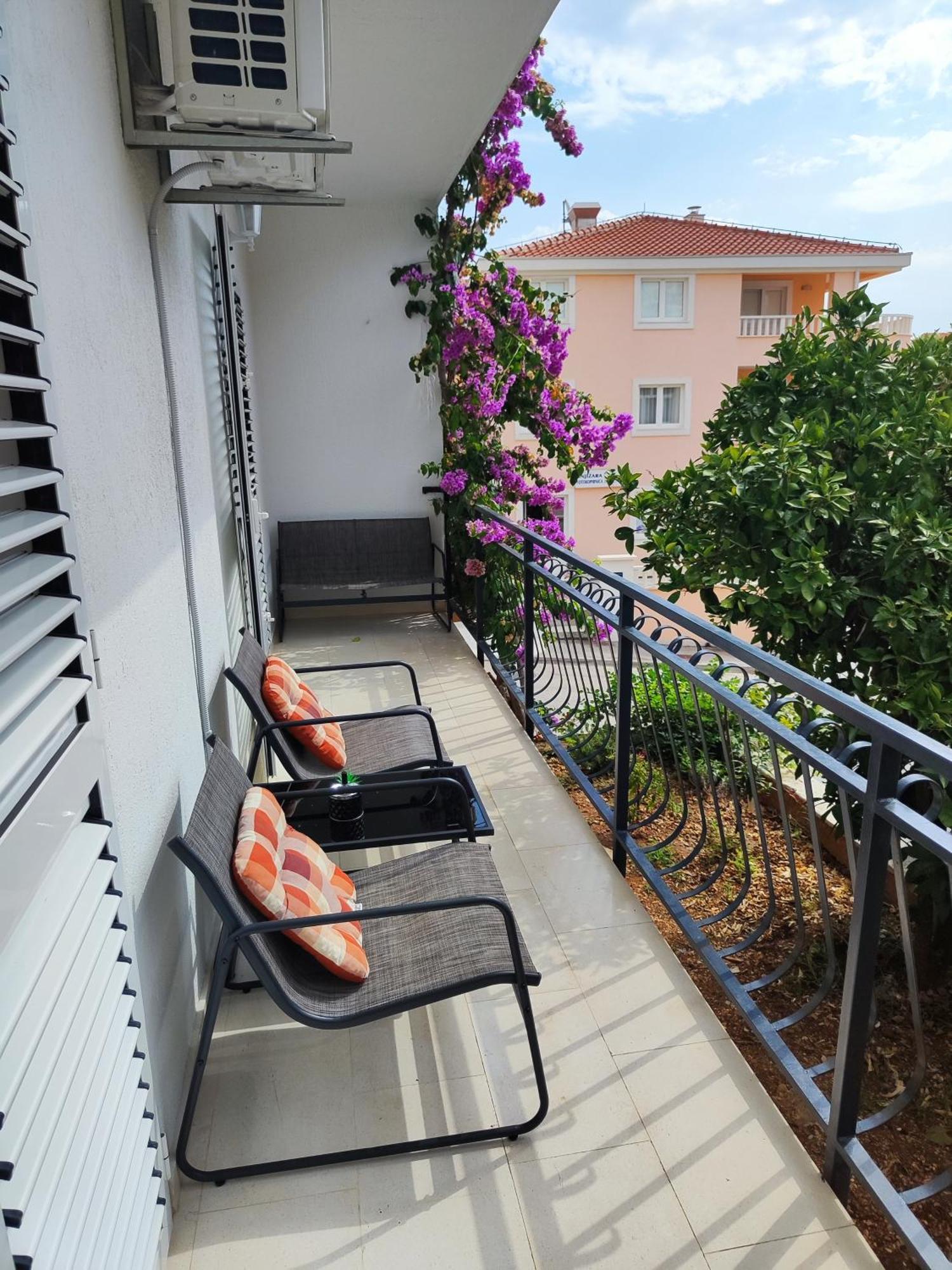 Apartment Ruza Trogir Exterior photo